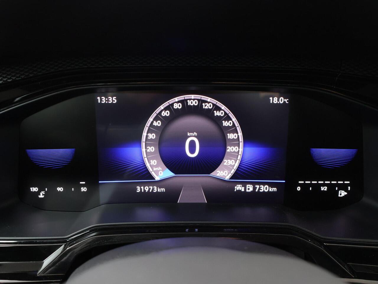 Volkswagen POLO 1.0 TSI Life | 95 PK | Achteruitrijcamera | Adaptive cruise control | Apple Carplay/Android Auto |