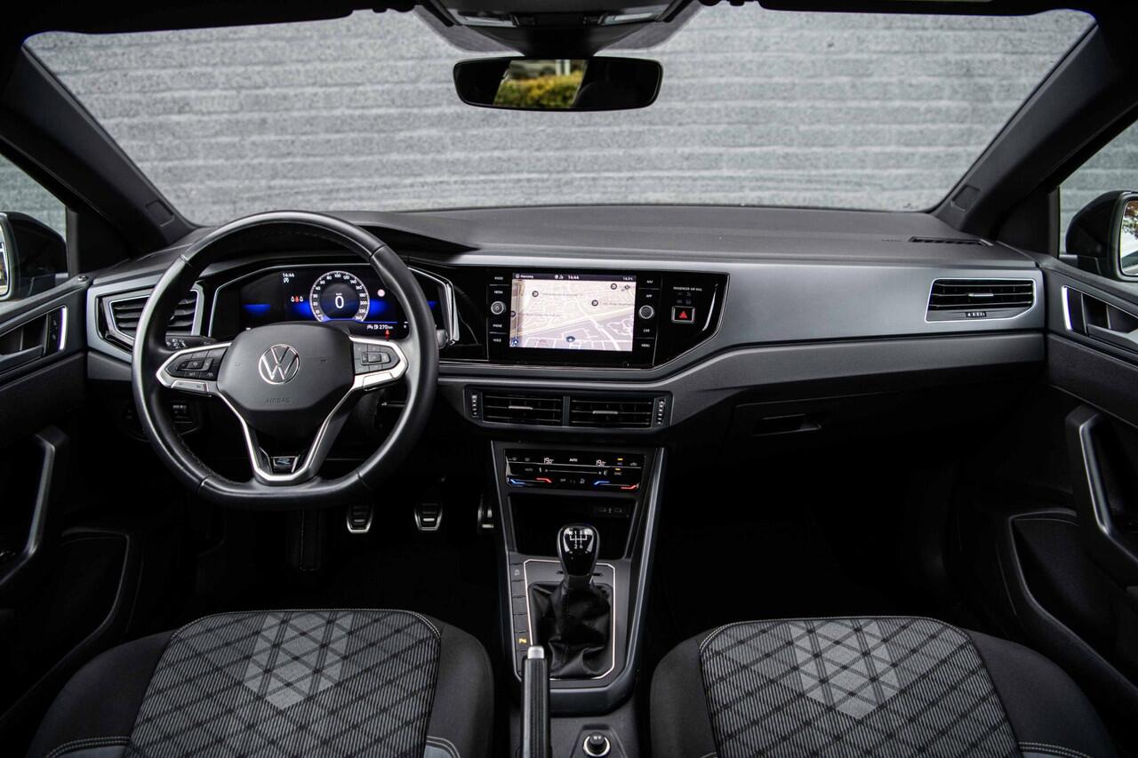 Volkswagen POLO 1.0 TSi 95 pk R-Line | 2x R-Line | 17" Bergamo | LED