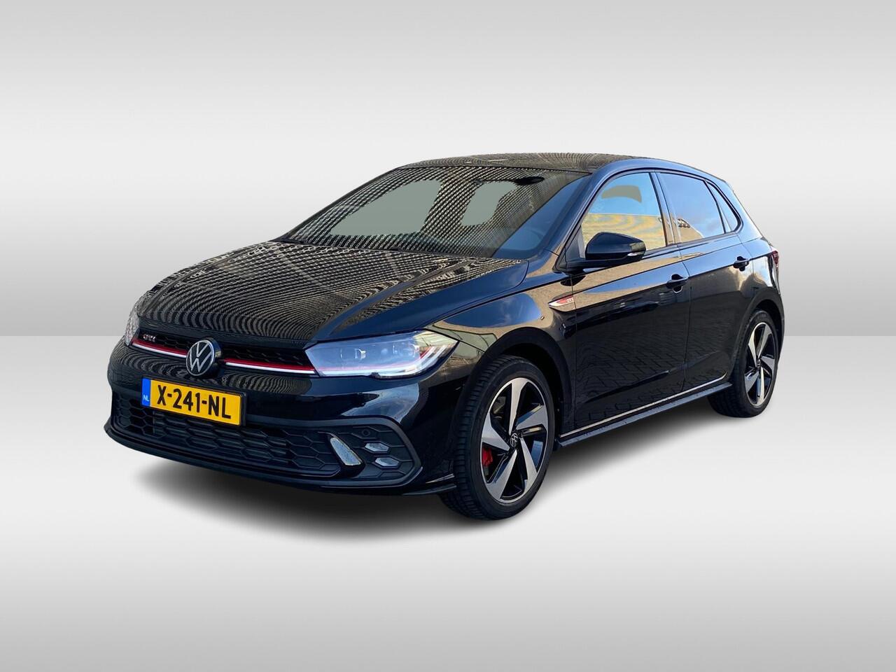 Volkswagen POLO 2.0 TSI GTI / IQ Led Koplampen / Achteruitrijcamera / Stoelverwarming / Navigatie / 17'' LMV / VW