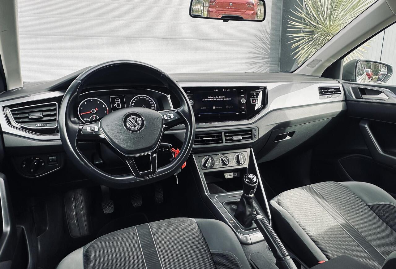 Volkswagen POLO 1.0 TSI Highline