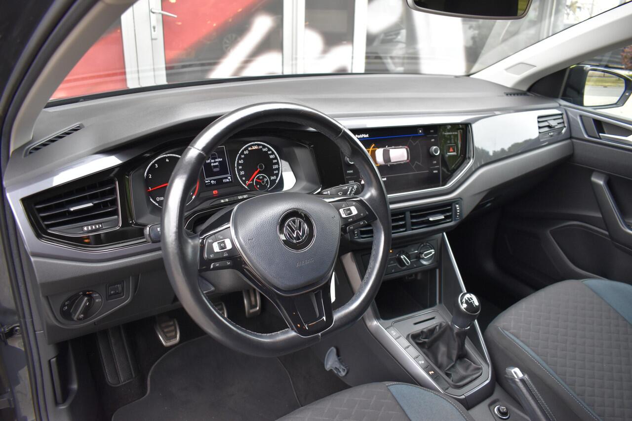 Volkswagen POLO 1.0 TSI Highline Business R / Parkassist / Adap. Cruise / Navigatie /