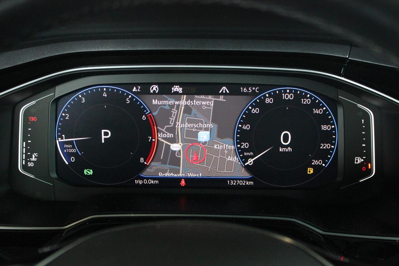 Volkswagen POLO 1.5 TSI Highline R-Line 1e eigenaar | NL-Auto | Virtual Cockpit | Camera | DCC | Carplay | Adapt. Cruise | Clima | 16" LMV | PDC V+A