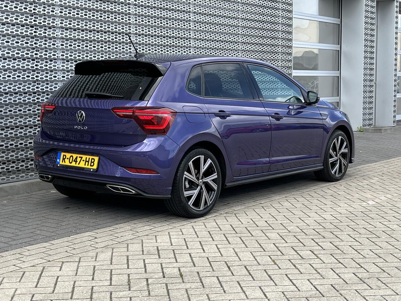 Volkswagen POLO 1.0 TSI R-Line Business / Pano / Digitaal dashboard / Navigatie / App connect / Parkeersensoren V+A / Camera /