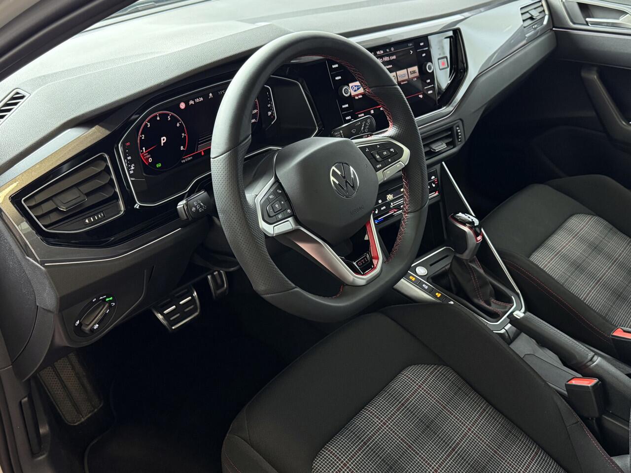 Volkswagen POLO 2.0 TSI GTI 207 PK PANO IQ LED/GRILL CAMERA STOELVERW ADAP.CRUIS ZWARTE.HEMEL 18'' LMV BEATS AUDIO "Volkswagen rijden begint bij Topautos.nl - 75 topmodellen direct op voorraad!"