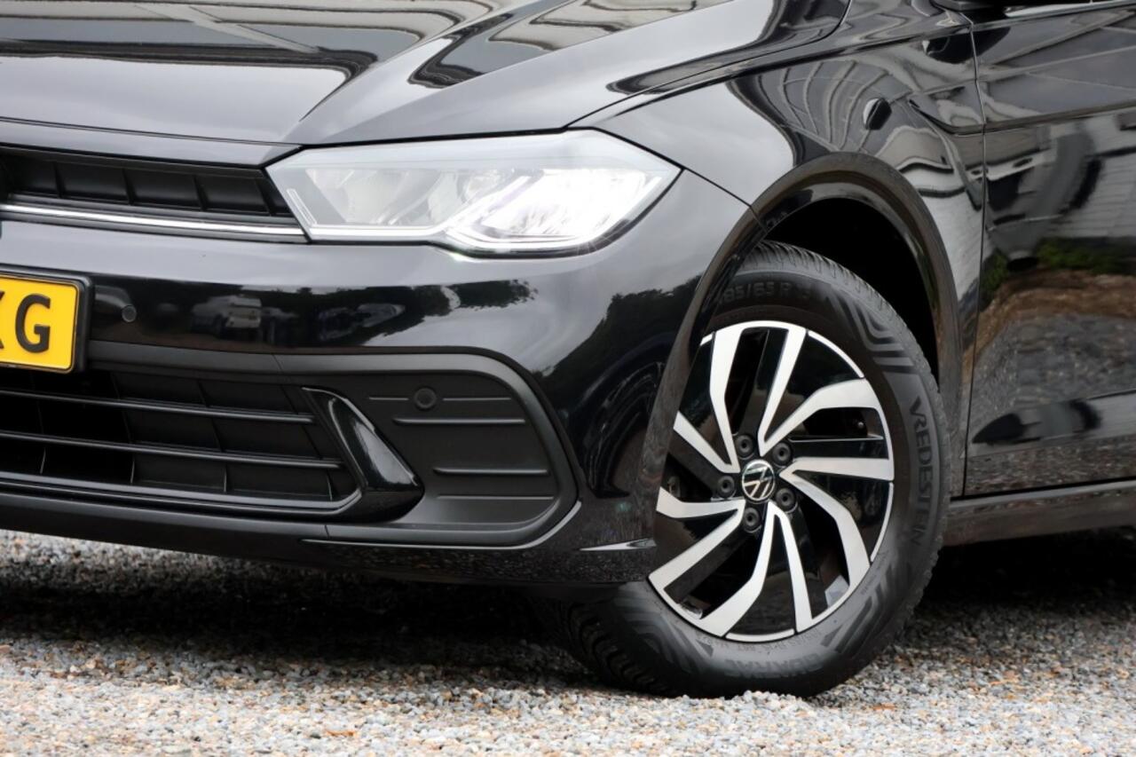 Volkswagen POLO 1.0 TSI Life Business - 95 pk **Navi / Carplay / PDC / ACC