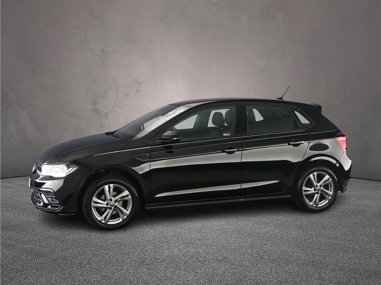 Volkswagen POLO R-Line 1.0 TSI 95pk DSG Automaat Adaptive cruise control, Achteruitrijcamera, Stoelverwarming, LED matrix koplampen, Airco, Parkeersensoren, DAB, Radio, App connect