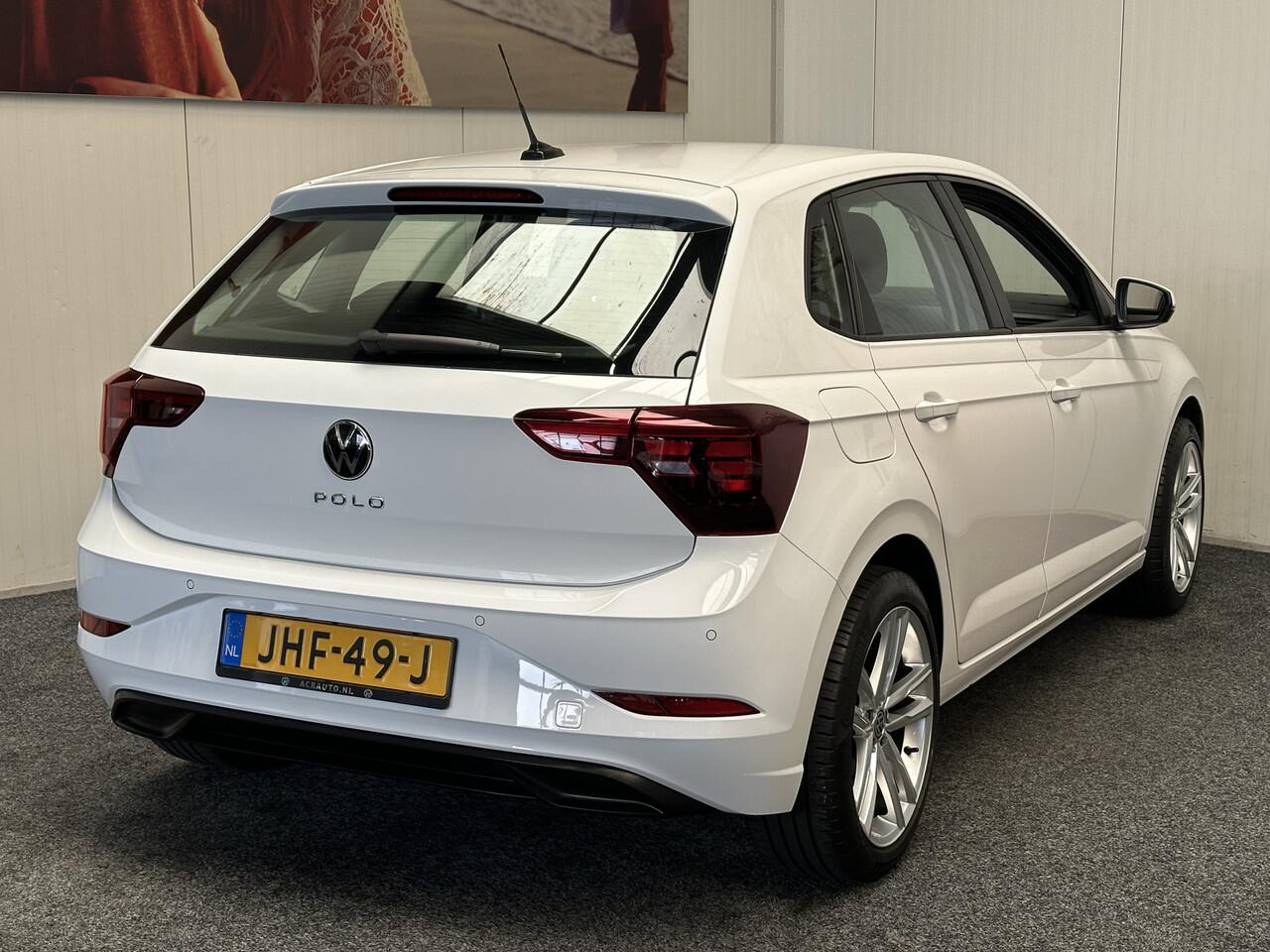 Volkswagen POLO 1.0 MPI COMFORTLINE CRUISE CONTROL AIRCO STOELVERWARMING RIJSTROOKSENSOREN BLUETOOTH TELEFOON MEDIA VOORBEREIDING PDC ZEER MOOI !! 3010