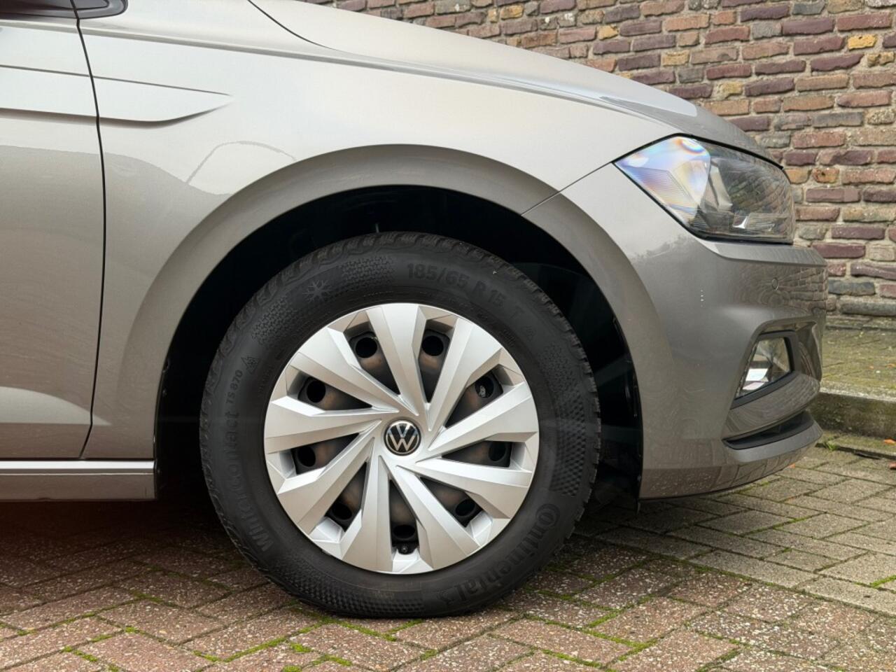 Volkswagen POLO 1.0 TSI COMFORTLINE Carplay ACC DAB+