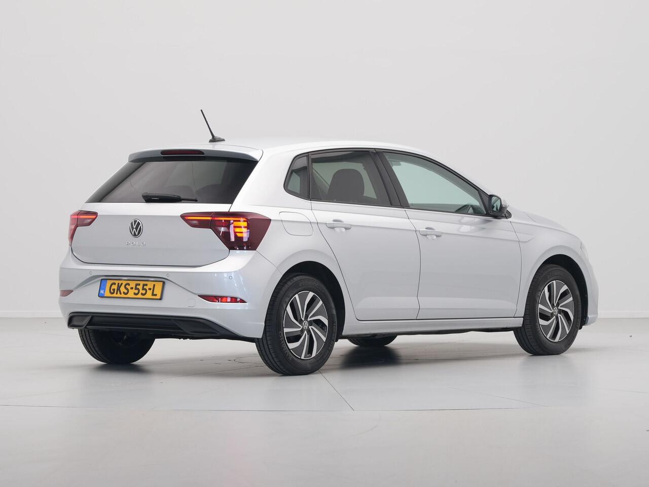 Volkswagen POLO 1.0 TSI 95pk DSG Life Edition Navi via app Camera Stoelverwarming Keyless 23