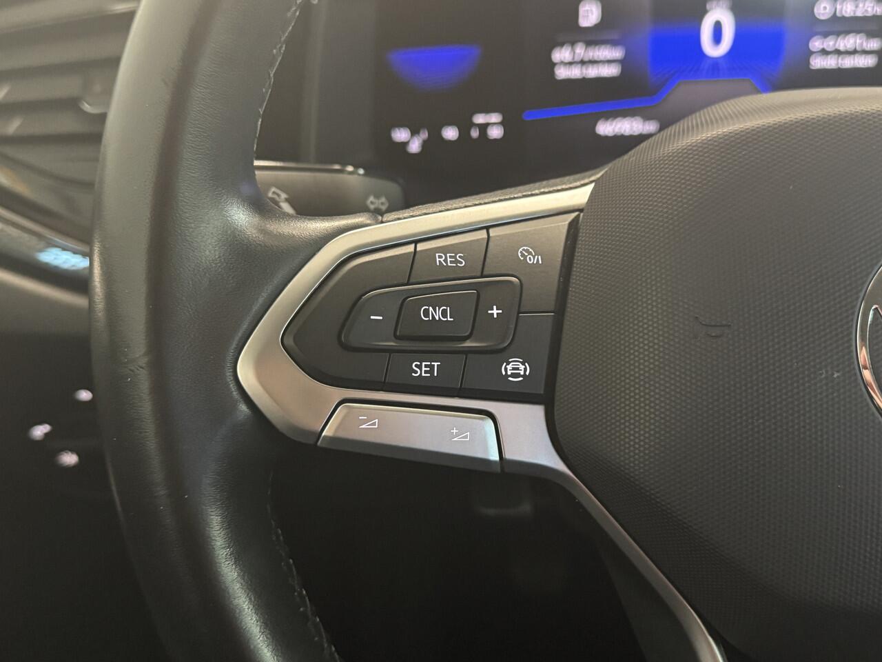 Volkswagen POLO 1.0 Parkeersensoren/Camera/Navi