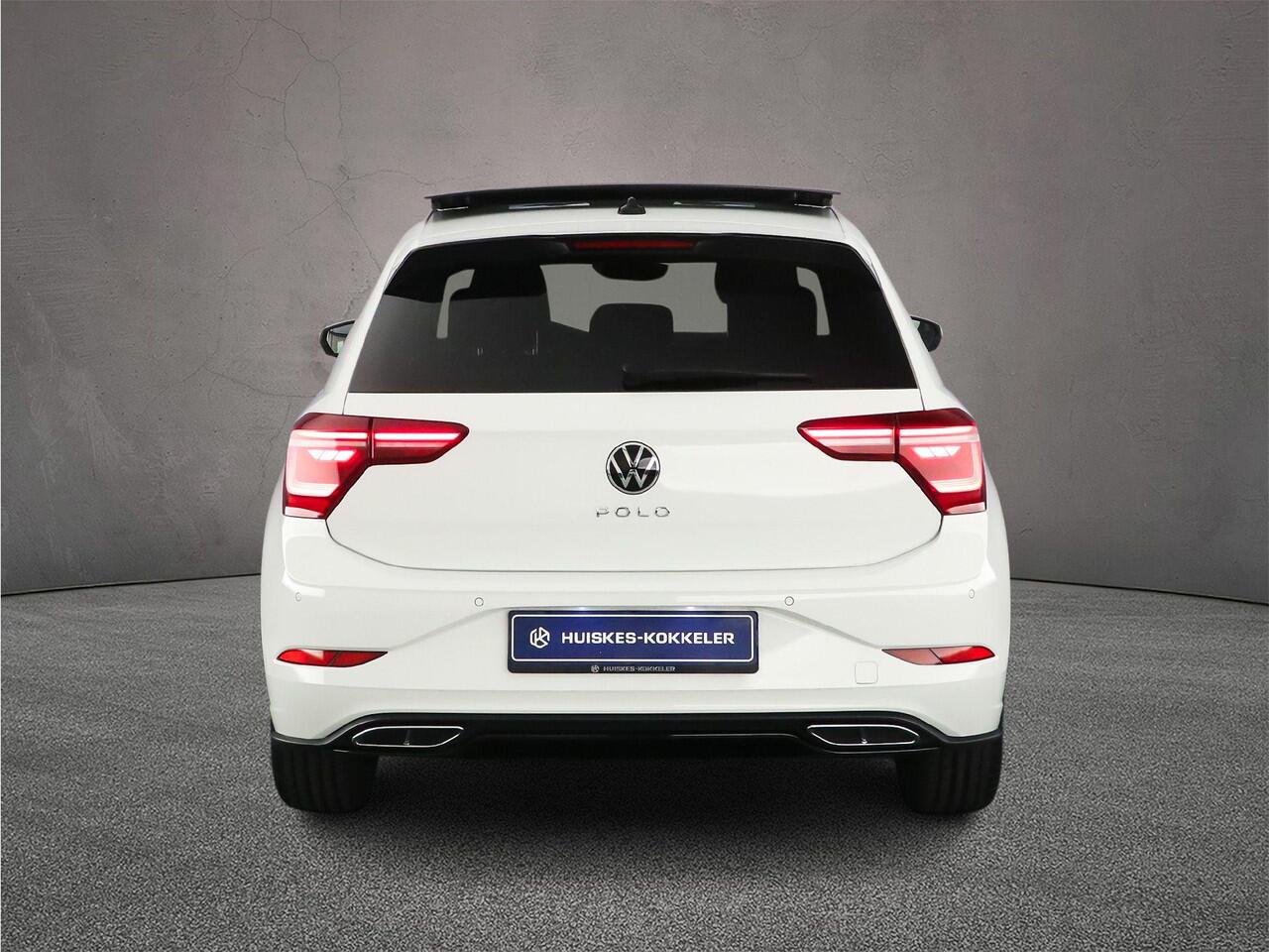 Volkswagen POLO R-Line Edition 1.0 TSI 95pk DSG Automaat Panoramadak, Beats audio, Navigatie, Adaptive cruise control, Achteruitrijcamera, LED matrix koplampen