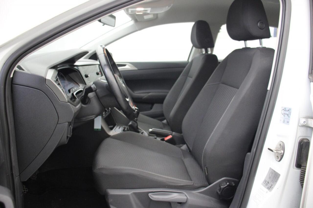 Volkswagen POLO 1.6 TDI Comfortline - Carplay, Cruise