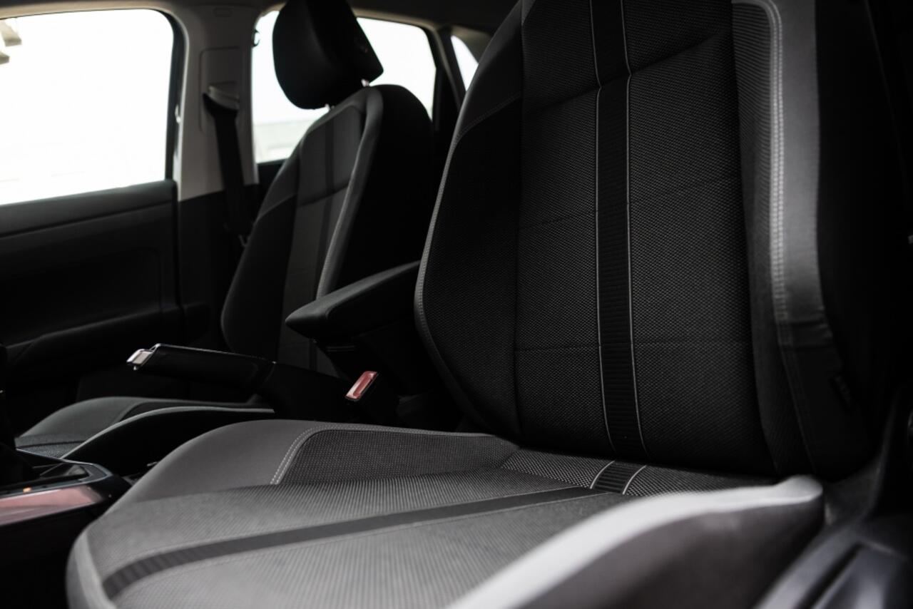 Volkswagen POLO 1.0 TSI Style | CarPlay | Stoelverwarming | Cruise Control |