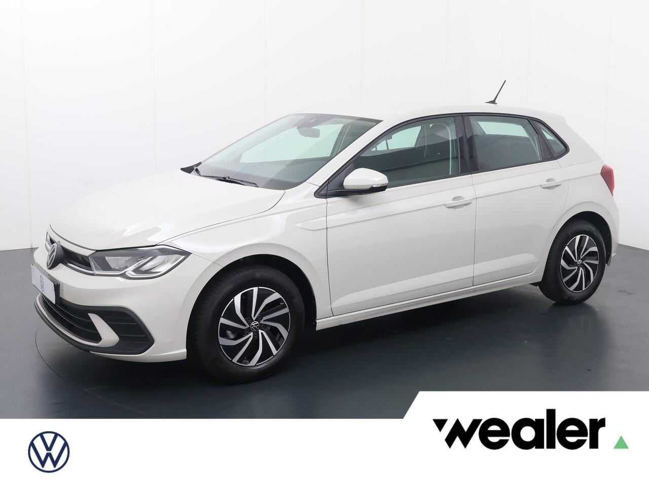 Volkswagen POLO 1.0 TSI Life | 95 PK | Parkeersensoren | Adaptive cruise control | Apple Carplay/Android Auto |