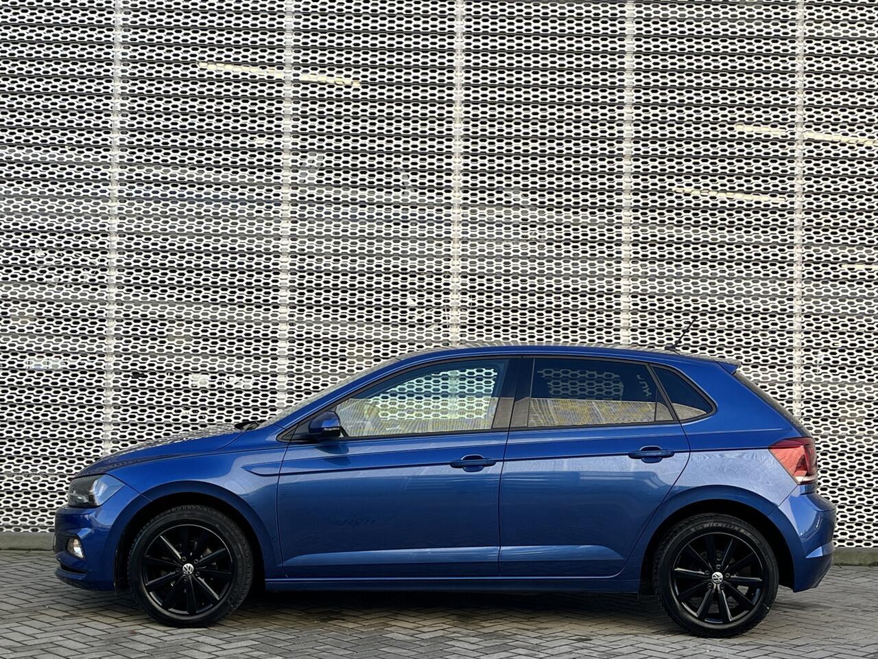 Volkswagen POLO 1.0 MPI Comfortline / App connect / Airco / Cruise controle / Lichtmetaal 15 inch /