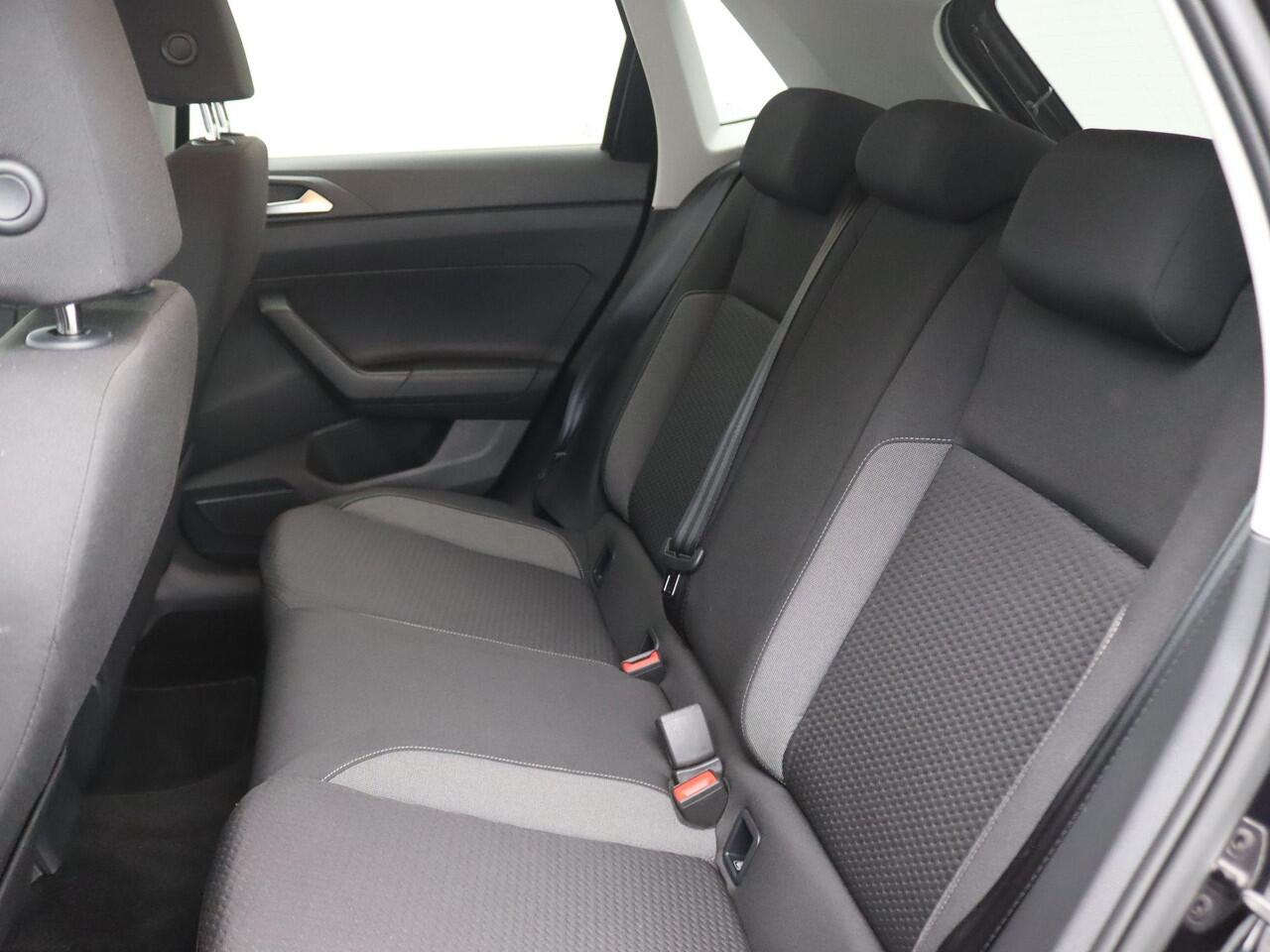 Volkswagen POLO 1.0 TSI Life 95PK PDC voor en achter, Clima, Navi via Apple Carplay/Android Auto, Stoelverwarming, Inkl. Buitenspiegels