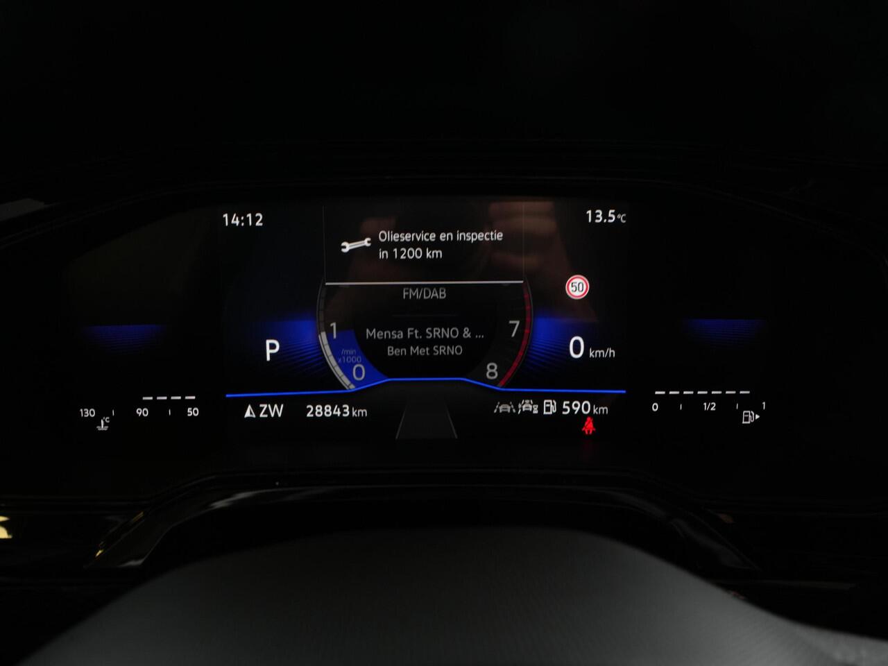 Volkswagen POLO 1.0 TSI 95 pk DSG Life Edition | Navi | Stoelverwarming | Adaptive Cruise | Climatronic | Parkeersensoren voor/achter | 15 inch