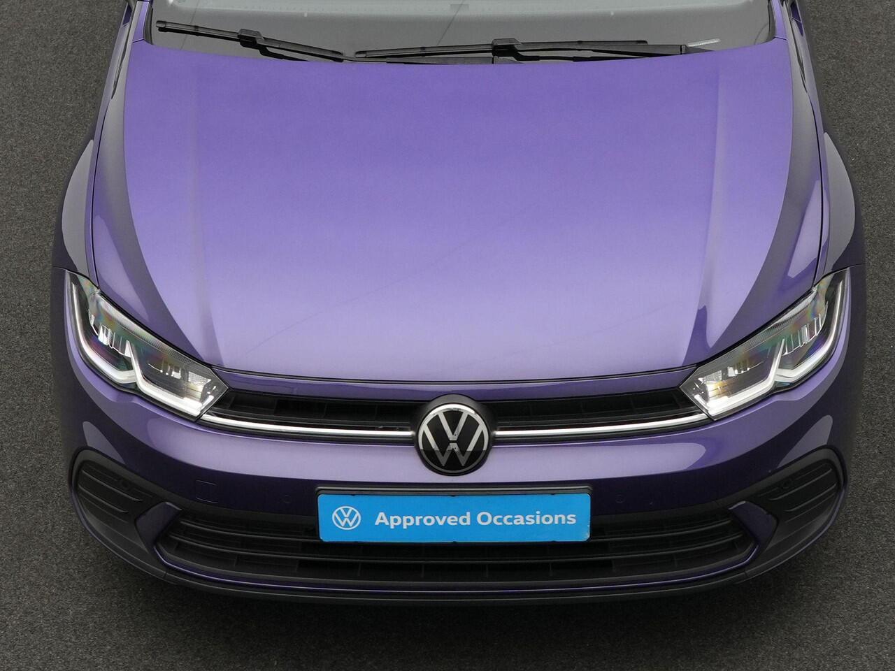 Volkswagen POLO 1.0 TSI 95 pk Life | Achteruitrijcamera | LED koplampen | Stoelverwarming | Adaptive Cruise Control | 16 inch | Carplay