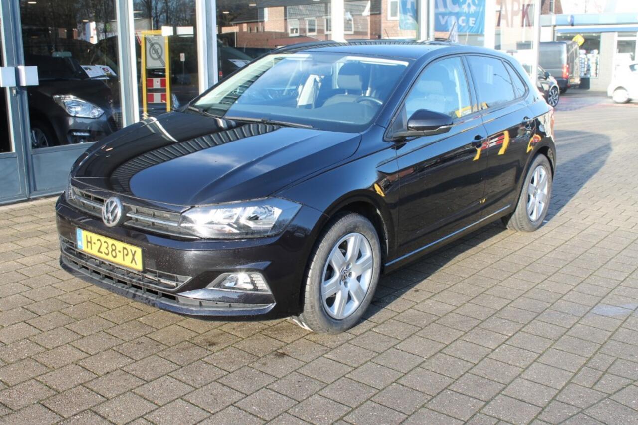 Volkswagen POLO 1.0 TSI COMF.L. BUS. 5 DRs. Apple carplay