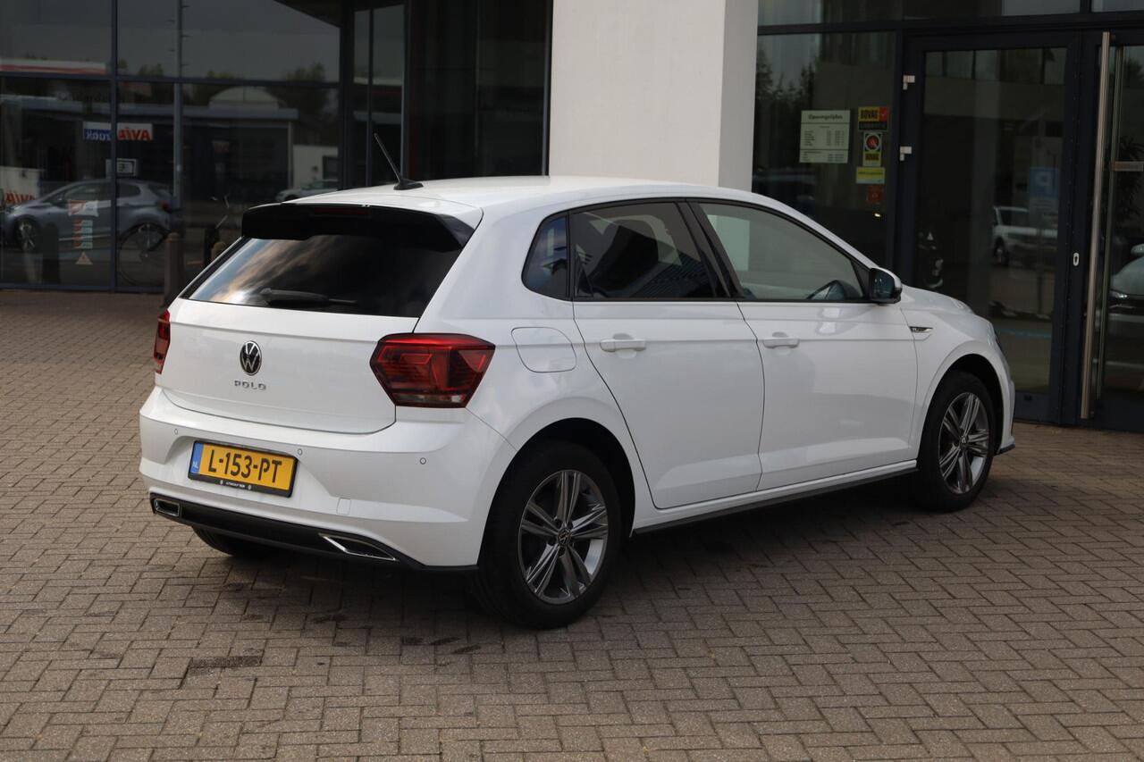 Volkswagen POLO 1.0 TSI Highline Business R 70KW/95PK DSG, privacy glas, digital cockpit, R-Line, zwarte hemel, half leder, 16" LMV sebring, NL auto, dealeronderhouden, climatronic, navigatie, pdc voor en achter.