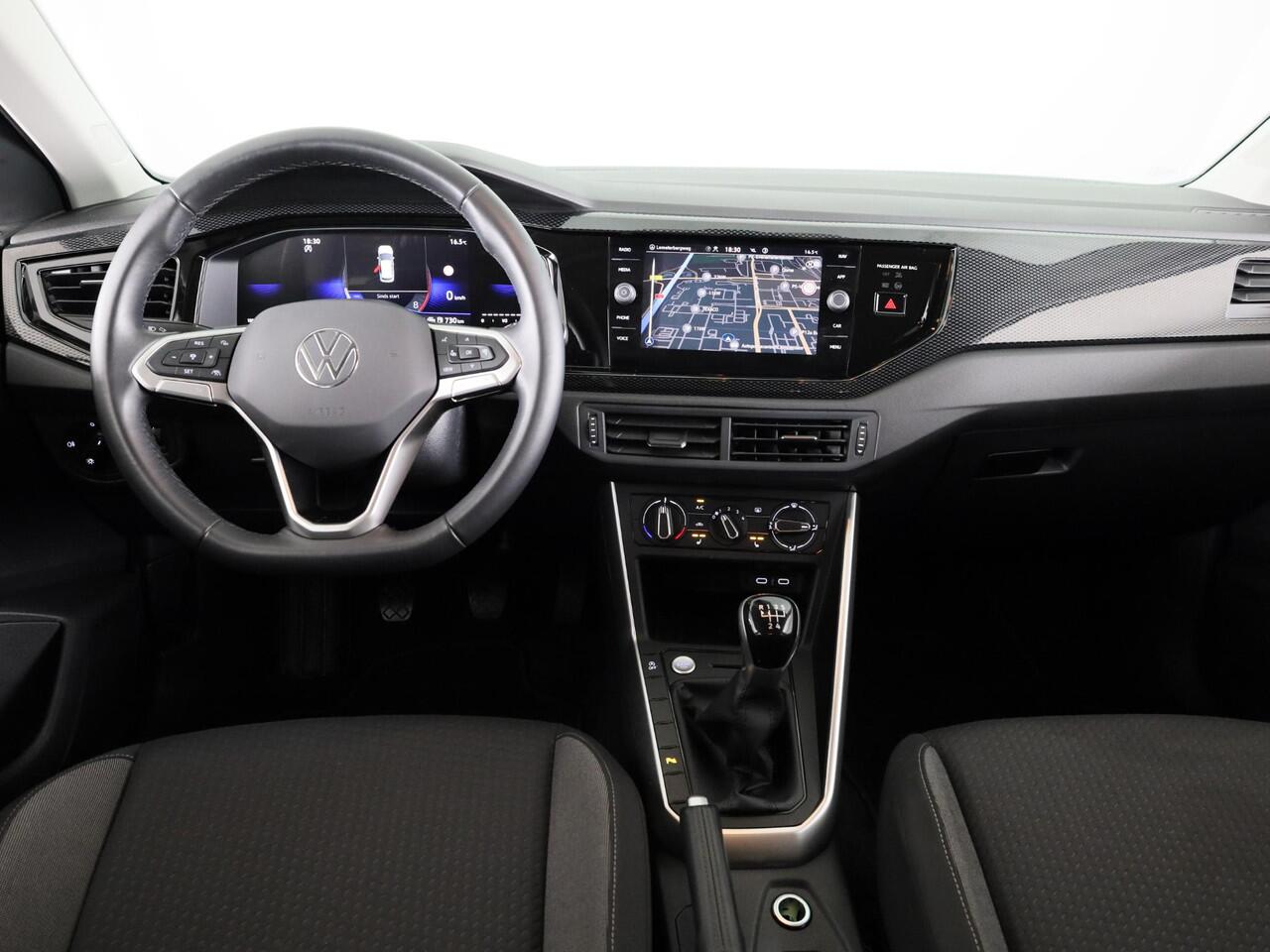 Volkswagen POLO 1.0 TSI Life Edition 95 pk | Verlengde garantie | Navigatie | Parkeersensoren | Achteruitrijcamera | Adaptieve cruise control | Stoelverwarming |