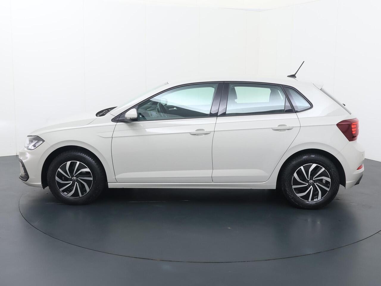 Volkswagen POLO 1.0 TSI Life | 95 PK | Adaptive Cruise control | DAB | Volledig digitaal cockpit