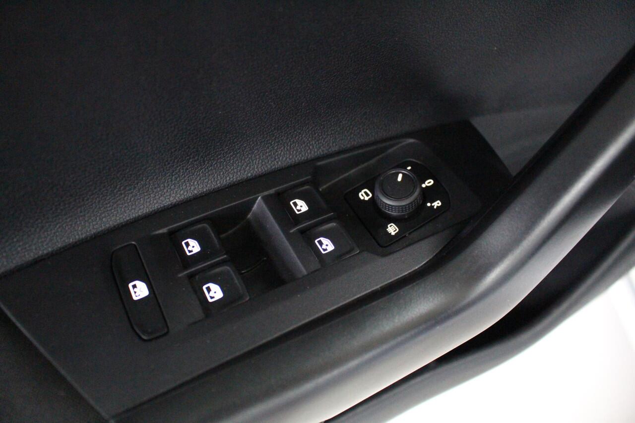 Volkswagen POLO 1.0 TSI Life Airco | Lichtmetalen Velgen | Apple Carplay | Android Auto