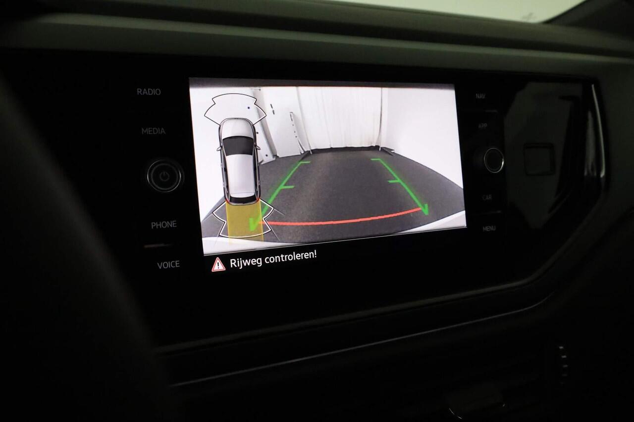 Volkswagen POLO R-Line Edition 1.0 TSI 95PK | IQ Light | Camera | Stoelverwarming | ACC