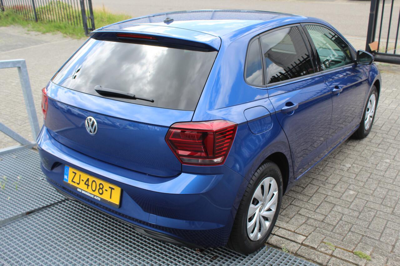 Volkswagen POLO 1.0 TSI Comfortline Orig. NL/Airco/Apple carplay/Adaptive cruise control/Multifunctioneel stuurwiel/Elektrische ramen/Elektrisch verstelbare spiegels.
