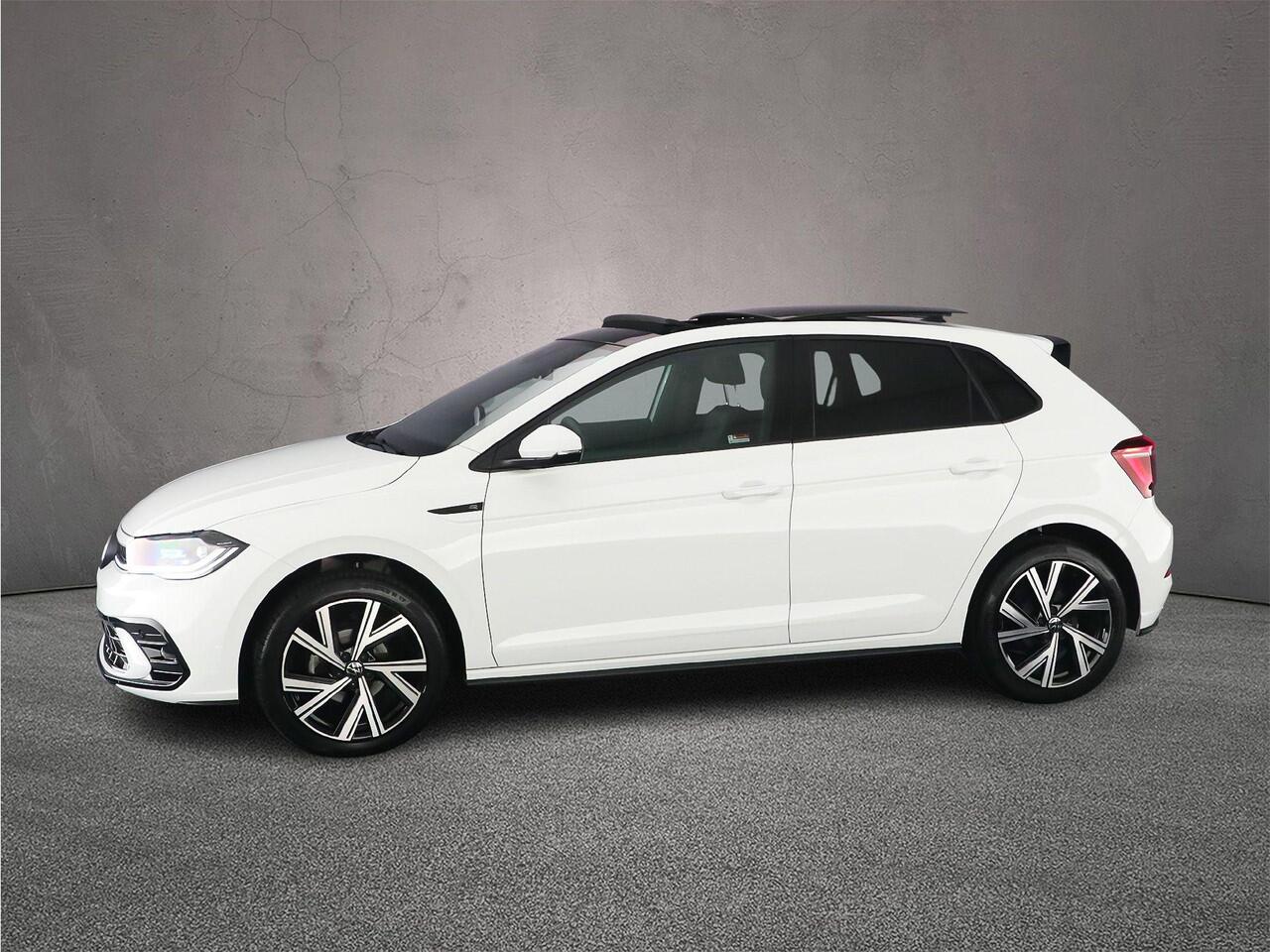 Volkswagen POLO R-Line Edition 1.0 TSI 95pk DSG Automaat Panoramadak, Beats audio, Navigatie, Adaptive cruise control, Achteruitrijcamera, LED matrix koplampen