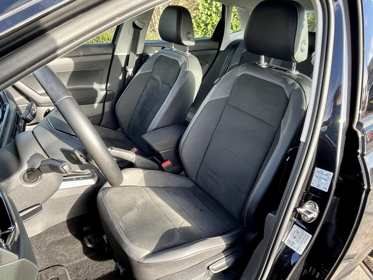 Volkswagen POLO 1.0 TSI Style Virtual display | DAB | stoelverwarming