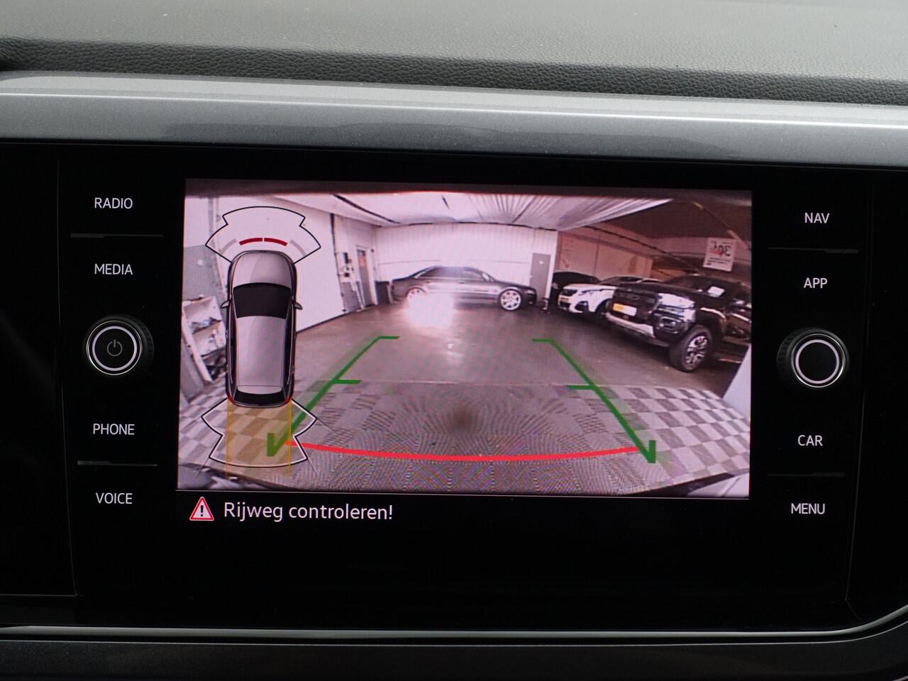 Volkswagen POLO 1.0 TSI Highline+ Aut- Camera, Carplay, Android Auto, ACC Cruise, Park Assist, Led