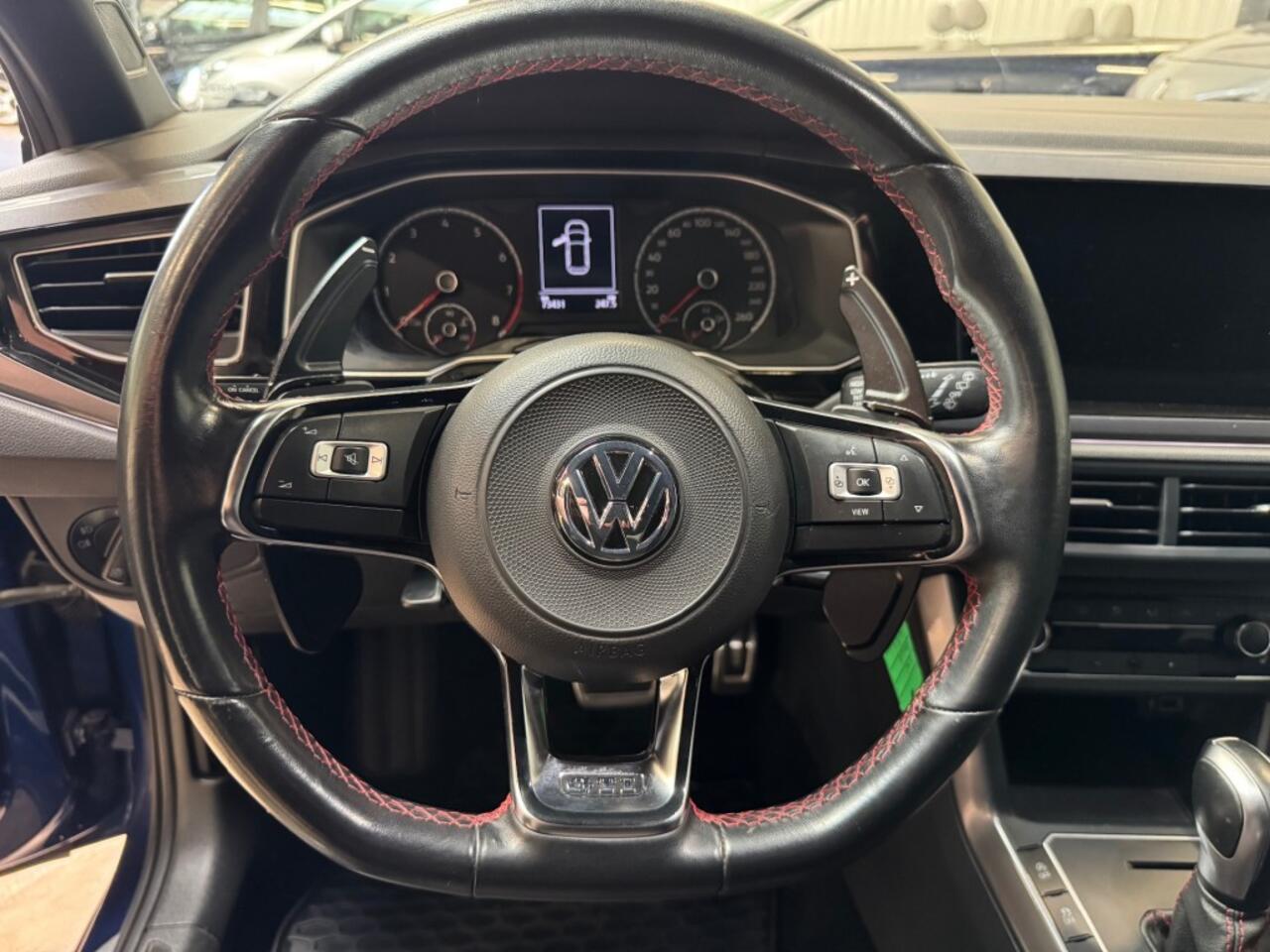 Volkswagen POLO GTI 2.0 TSI / 200pk / DSG / LED / LM18/