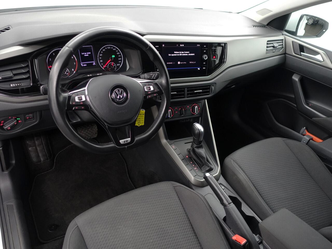 Volkswagen POLO 1.0 TSI R Line Aut- Carplay, Android Auto, Led, Privacy Glass, Navigatie, Cruise
