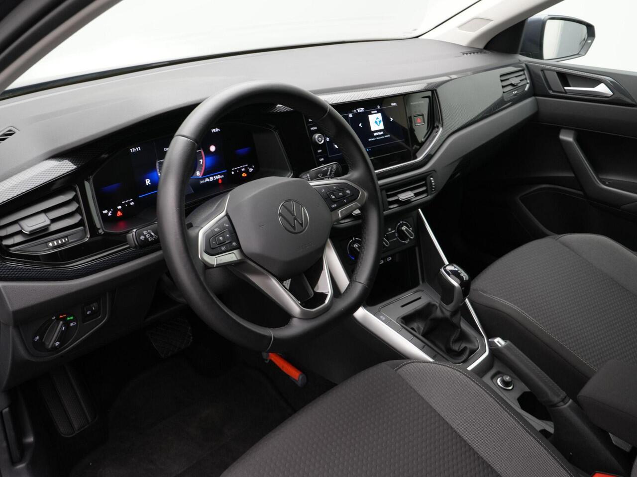 Volkswagen POLO 1.0 TSI 95 pk DSG Life Edition | LED koplampen | Achteruitrijcamera | Adaptive Cruise | Carplay | DAB | 15 inch