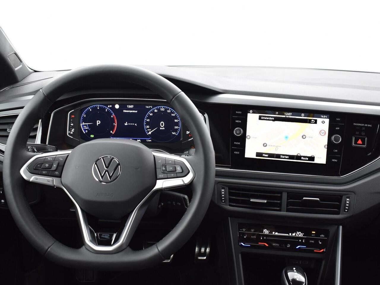 Volkswagen POLO R-Line Edition 1.0 TSI 95 PK 7 Versn. DSG · Voorraad Actie · Prijs is inclusief EU 2000,- inruilpremie · Speciaal ingekocht