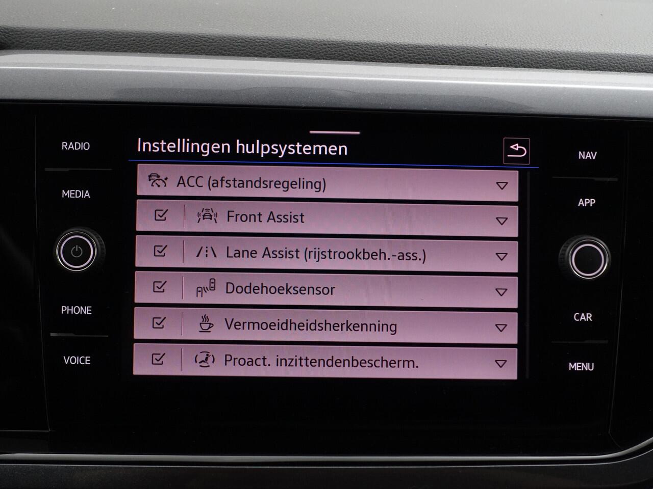 Volkswagen POLO 1.0 TSI Highline+ Aut- Camera, Carplay, Android Auto, ACC Cruise, Park Assist, Led