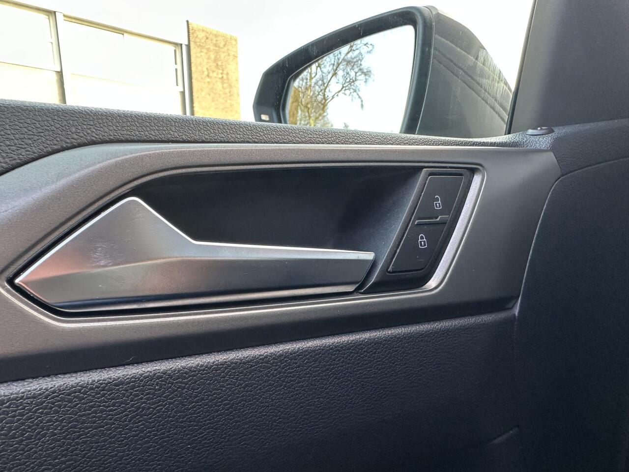 Volkswagen POLO 1.0 TSI Comfortline | Navigatie | Apple Carplay/Android auto