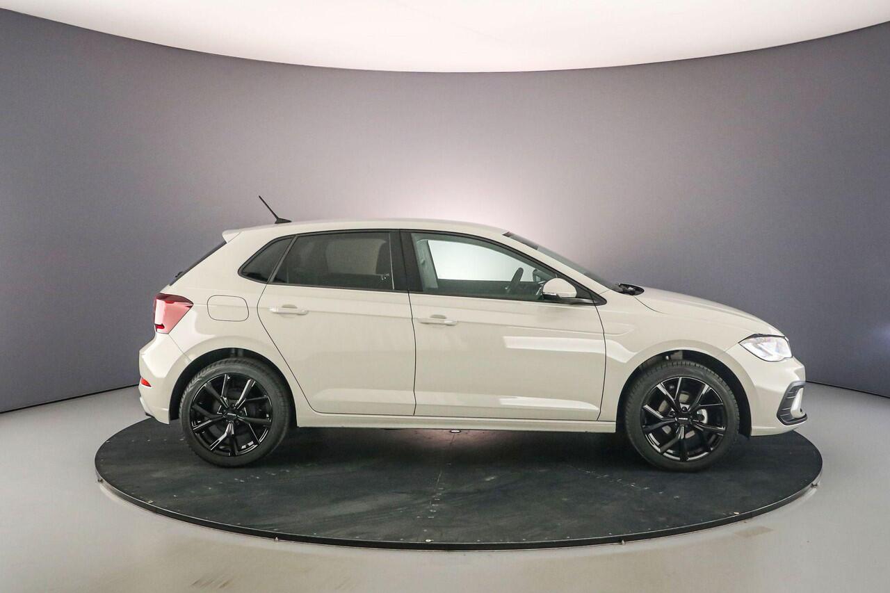 Volkswagen POLO Life Edition 1.0 TSI 95pk Adaptive cruise control, Achteruitrijcamera, Navigatie, LED koplampen, Airco, DAB, Radio, App connect, Parkeersensor achter