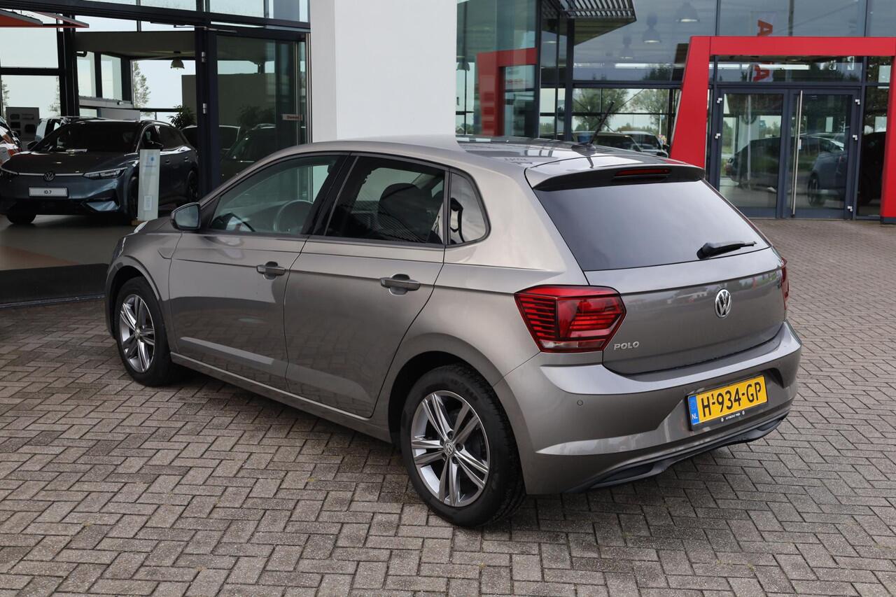 Volkswagen POLO 1.0 TSI Comfortline 70KW/95PK DSG, NL auto 1e eigenaar dealeronderhouden, 16" LMV Sebring r line velgen, privacy glas, pdc voor en achter, navigatie, acc, lederen stuurwiel, carplay
