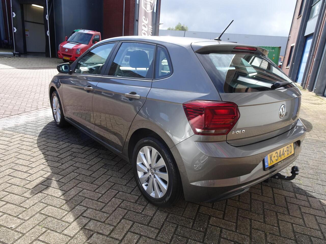 Volkswagen POLO 1.0 MPI Comfortline AIRCO l CruiseControl l Trekhaak