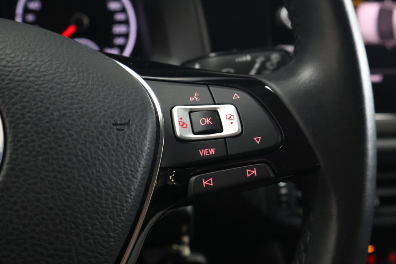 Volkswagen POLO 1.0 TSI Comfortline Business | Carplay | PDC