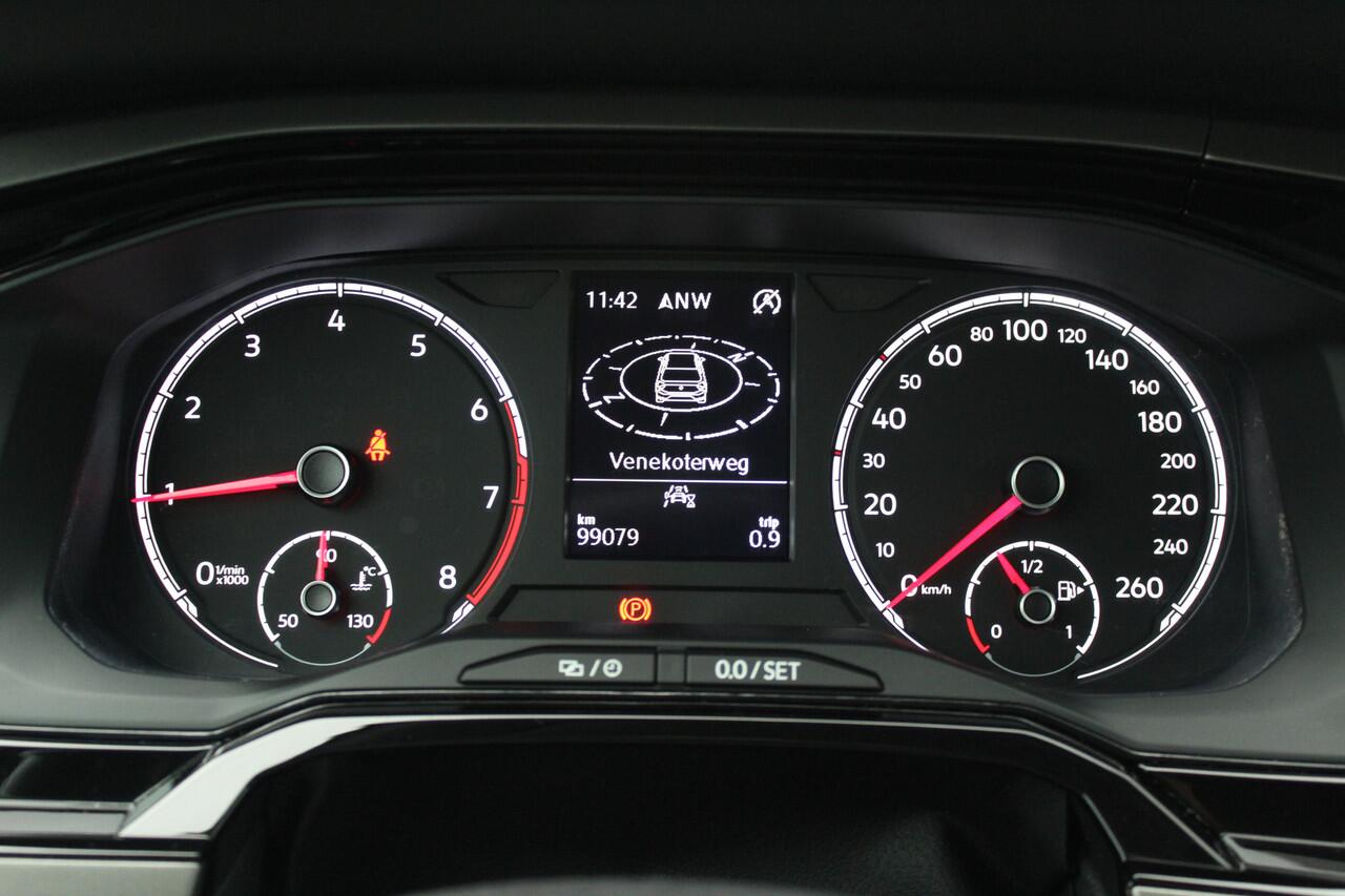 Volkswagen POLO 1.0 TSI Comfortline | incl. 12 maanden garantie | Adaptive cruise | Navi | Airco | Carplay | DAB+ | 15" LM velgen | Mistlampen voor | Isofix | Origineel NL auto | Dealer onderhouden |