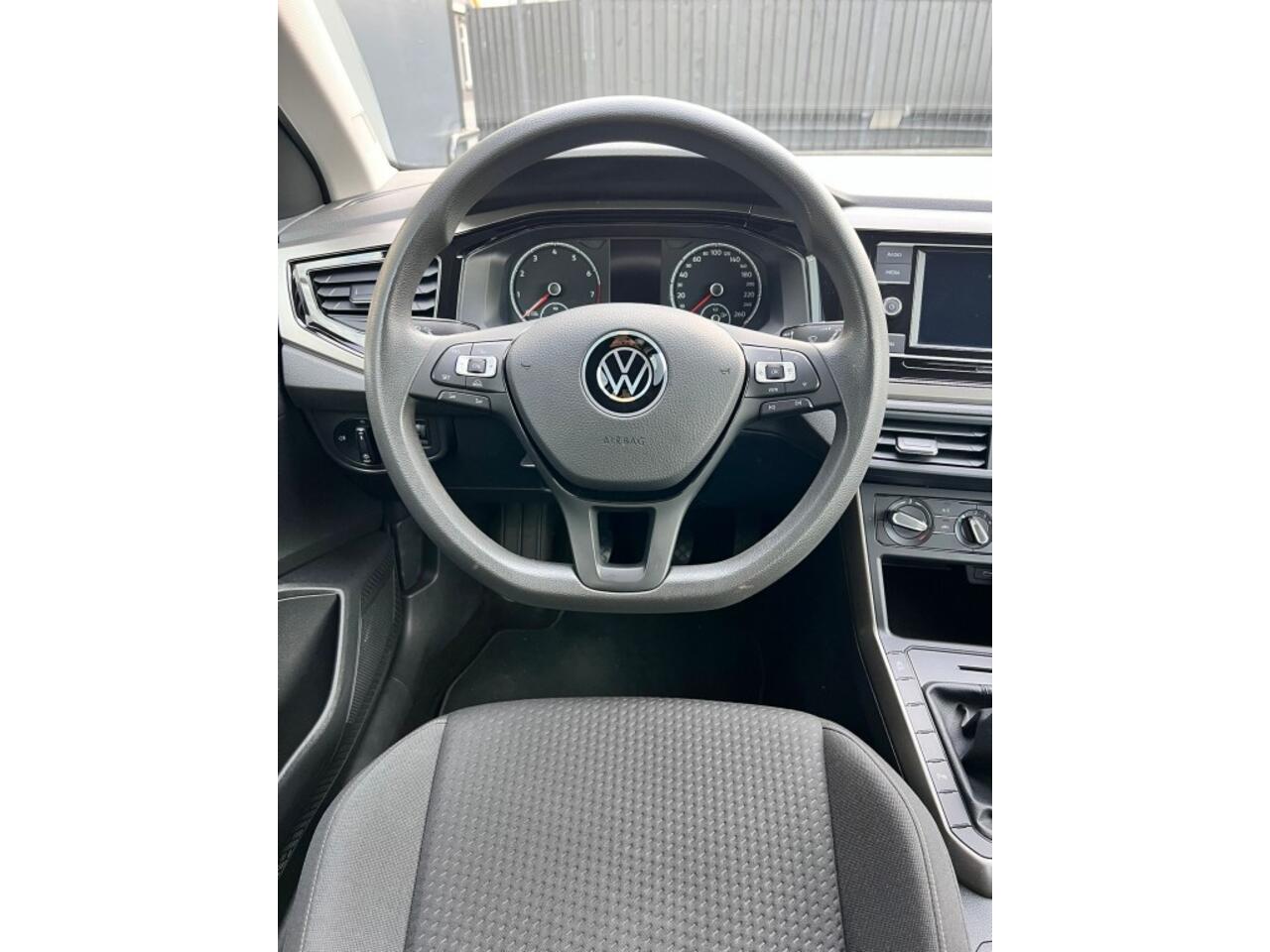 Volkswagen POLO 1.0 MPI Comfortline 80pk/Pdc v+a, Cruise, evt. Apple Carplay