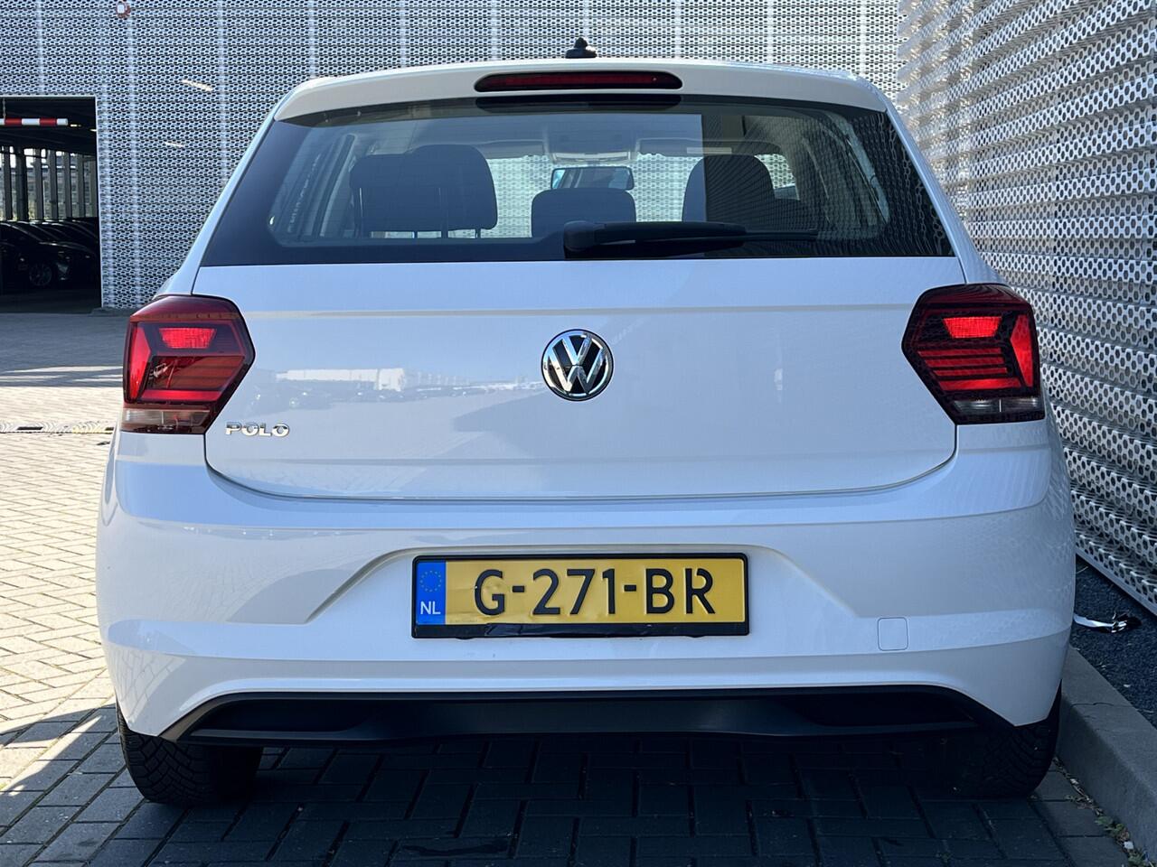 Volkswagen POLO 1.0 TSI Comfortline / Navigatie / App connect / Airco / **