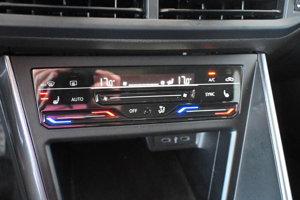 Volkswagen POLO 1.0 TSI Life Business Navigatie Carplay Cruise Adaptief Stoelverwarming Rijklaarprijs Inruil Mogelijk!