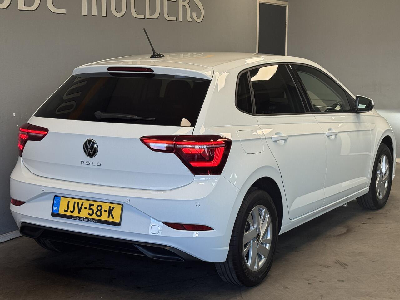 Volkswagen POLO 1.0 IQ Light/Stoelverwarming/AppConnect