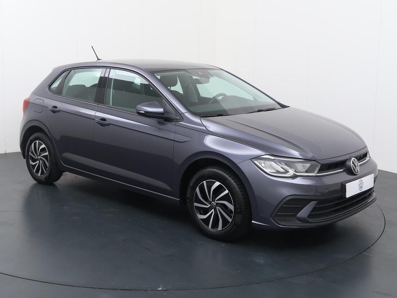 Volkswagen POLO 1.0 TSI Life | 95 PK | Led verlichting | Parkeersensoren | Adaptive cruise control |