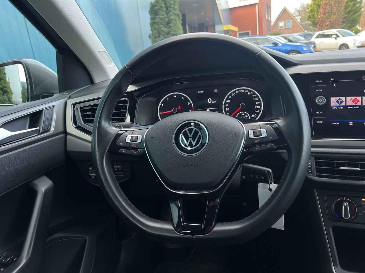 Volkswagen POLO 1.0 TSI Comfortline CARPLAY | ADAPT.CRUISE | BLUETOOTH | PDC | AC