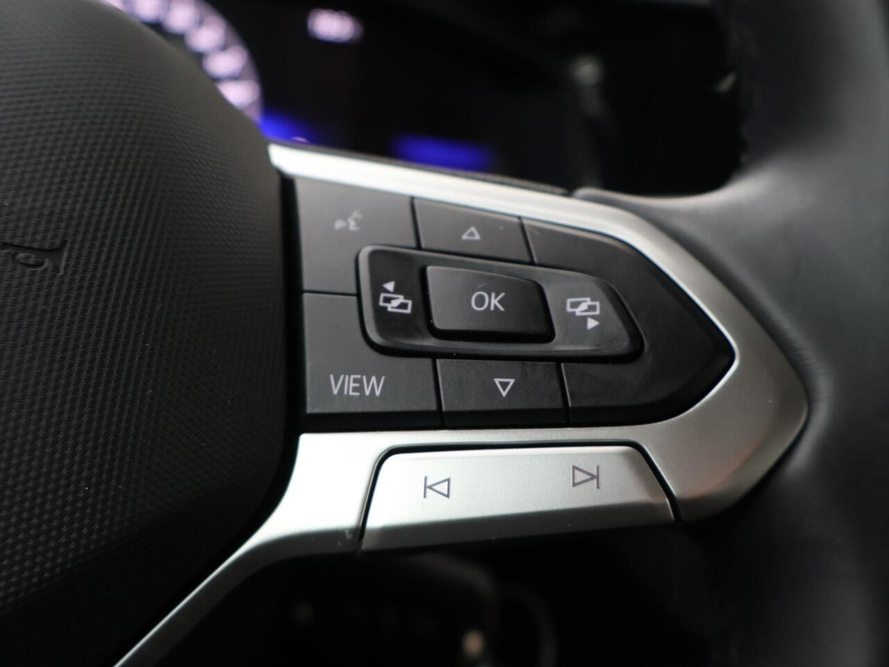 Volkswagen POLO 1.0 TSI Life | 95 PK | Led verlichting | Parkeersensoren | Adaptive cruise control |